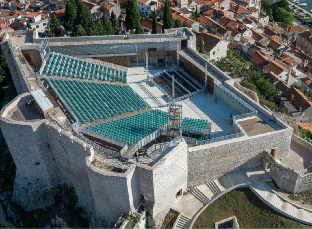 Apartments Grubisic - Sibenik - Parking Included Buitenkant foto