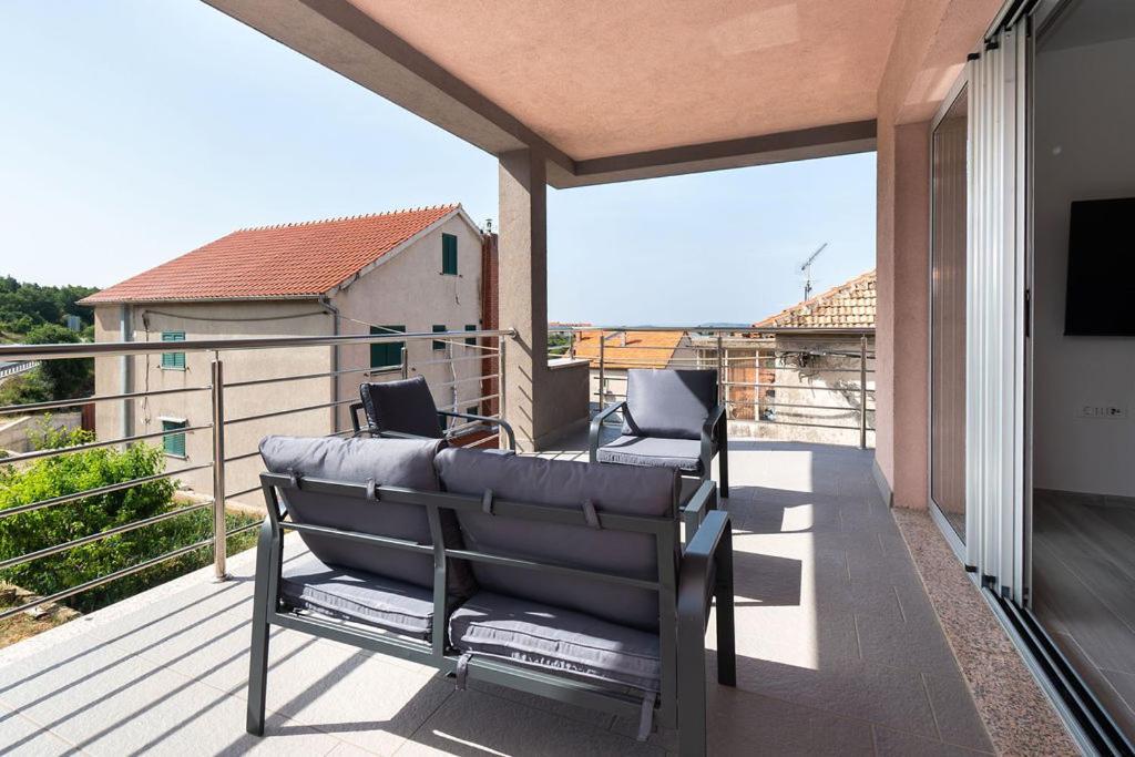 Apartments Grubisic - Sibenik - Parking Included Buitenkant foto
